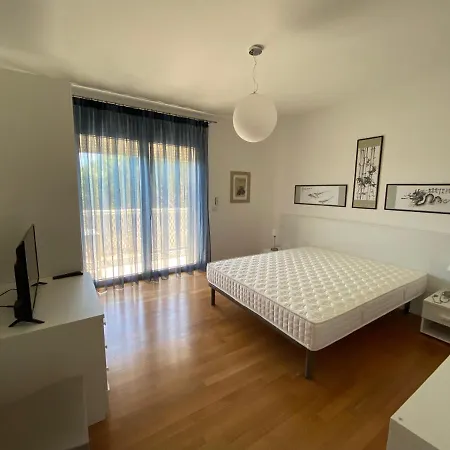 Aquamarina Apartment *