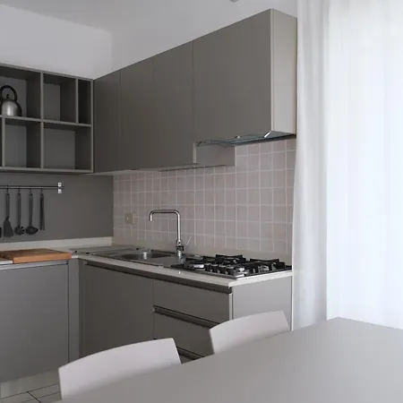 Aquamarina Apartment