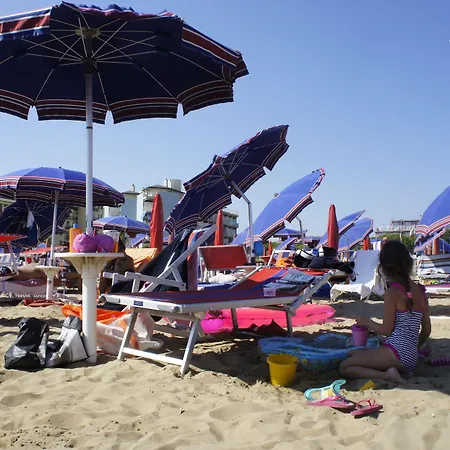 Aquamarina Lägenhet *